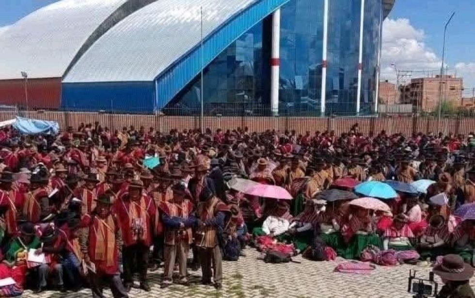 Tras ampliado, campesinos de La Paz dejan en manos “de las bases” la asistencia al diálogo 