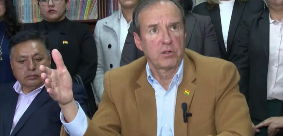 “Nunca se ha vivido un mes de asedio y secuestro”: Tuto dice que el Gobierno tiene que decidir y gobernar