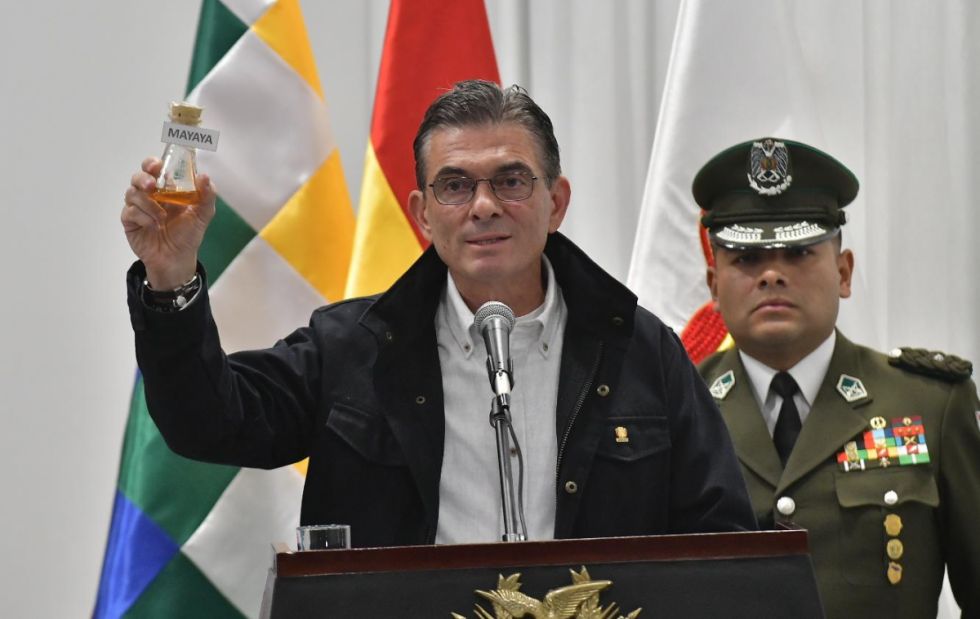 Paz promulga la Ley 1740 pero no decreta Estado de Excepción 