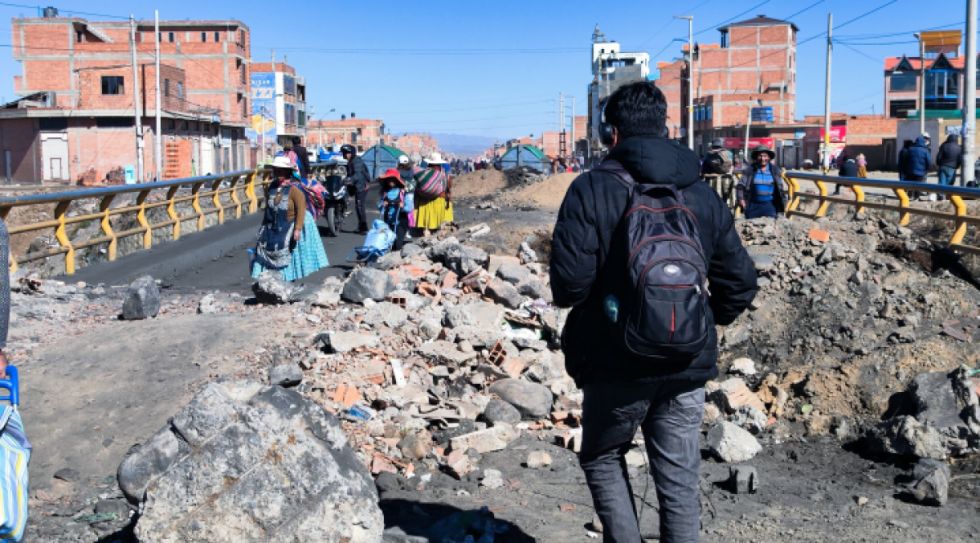 Sin diálogo y sin Estado de excepción, Bolivia sigue bloqueada