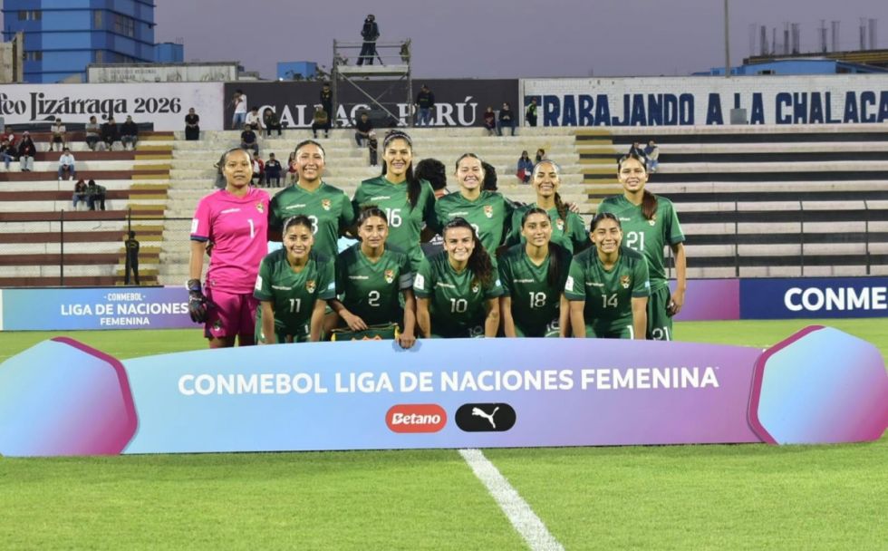 Selección femenina se despide  con derrota en medio de lágrimas 
