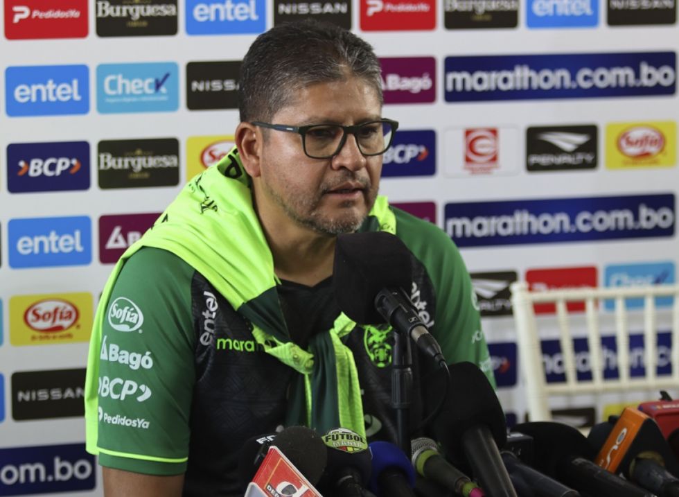 Villegas denuncia intentos de desestabilizar su gestión en la Selección