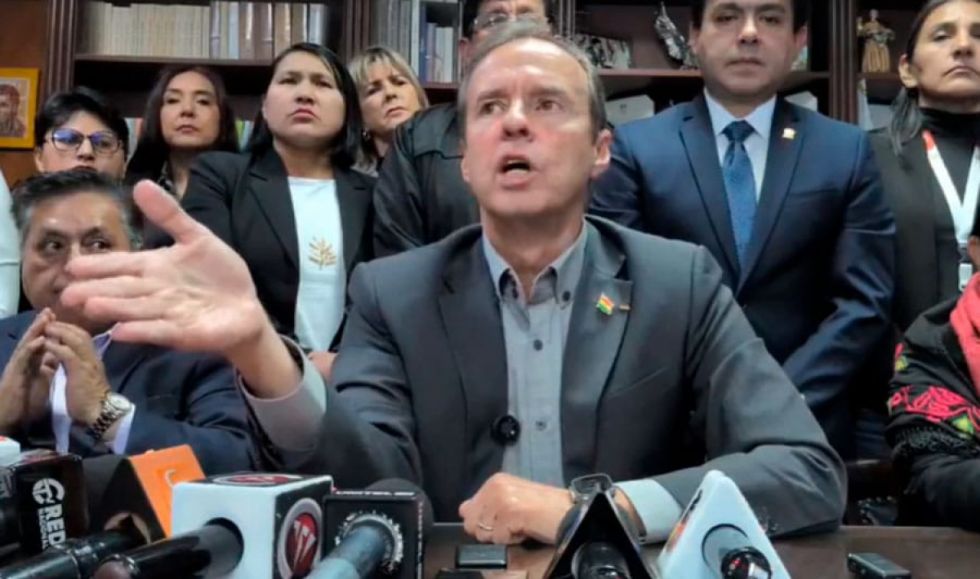 Quiroga acusa al Gobierno de temer a Evo y apostar por la distracción del Mundial