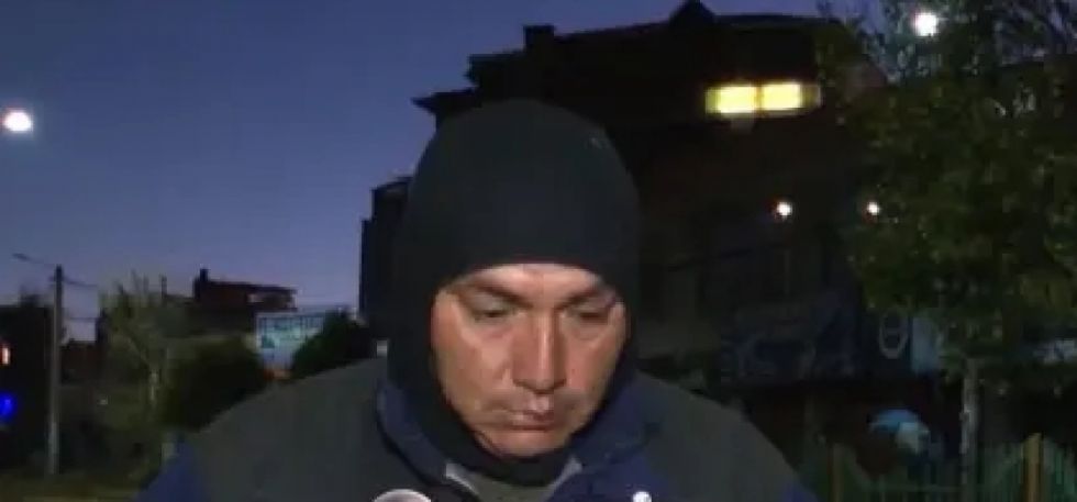 “Vine a pedir ayuda, pero me han cerrado las puertas”: Un chofer llegó caminando a La Paz desde la frontera con Perú