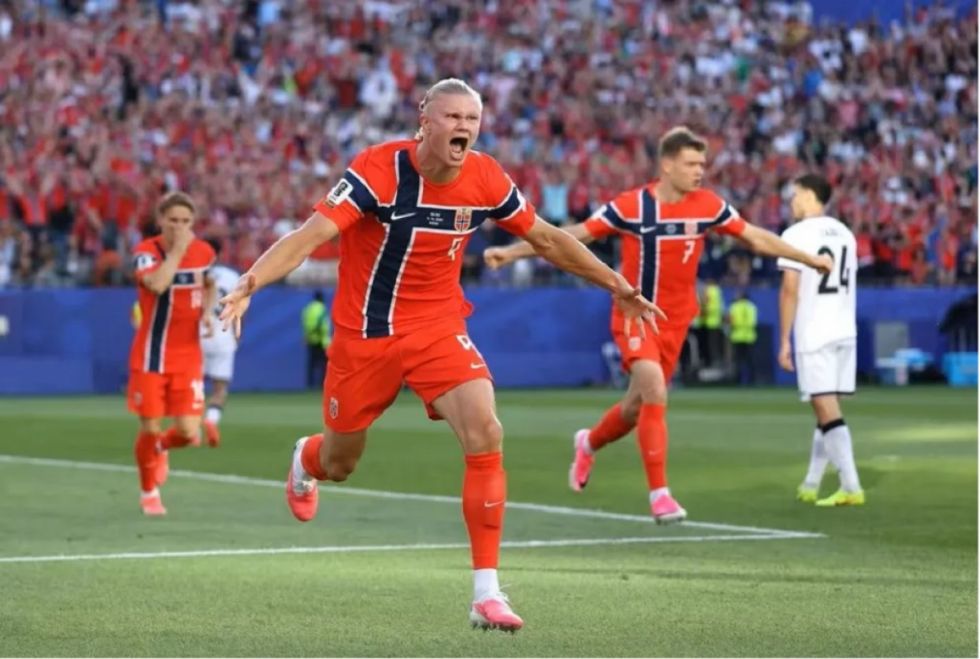 Noruega golea a Irak  con un  doblete de Erling Haaland