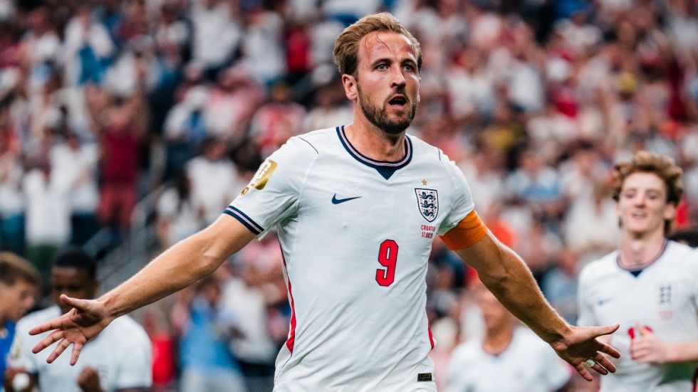 Inglaterra derrota a Croacia y lanza aviso al Mundial