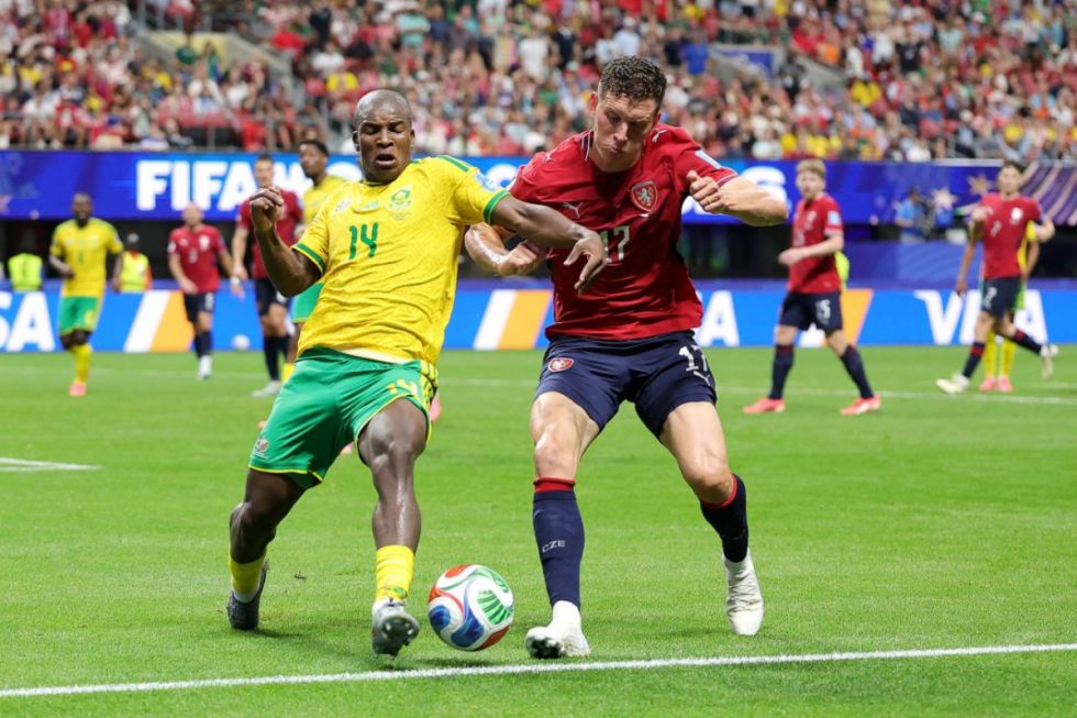Chequia y Sudáfrica empatan y complican su clasificación