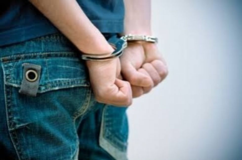 Lo denuncian por estupro contra una menor de 15 años