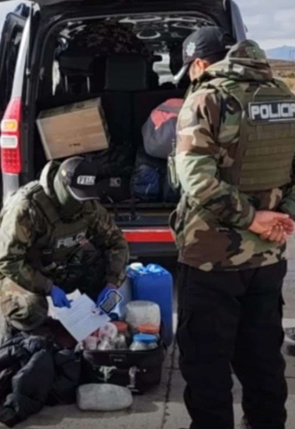 Aprehenden a pasajero con seis kilos de droga