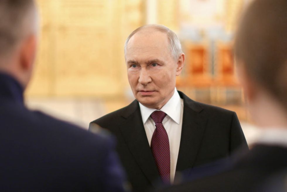 Putin admite que  Rusia atraviesa un  “período difícil” 