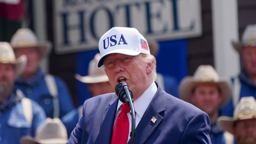 Trump a Irán: Vamos a tomar una parte de ese dinero