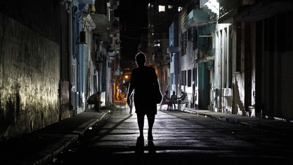 Cuba sufre un apagón eléctrico total