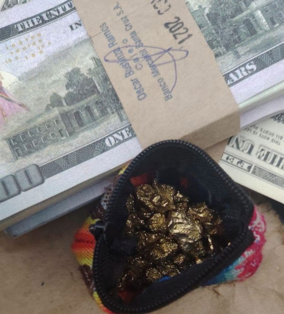 Suman tres denuncias a estafadoras de las pepitas de oro
