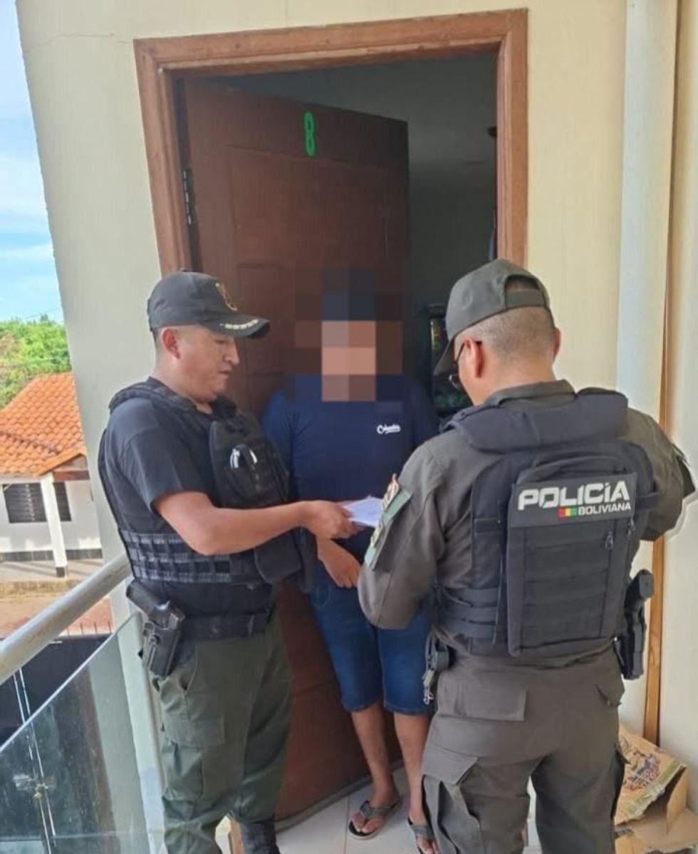 Envían a la cárcel a tres policías y un piloto por el caso del millonario decomiso de dinero en Beni