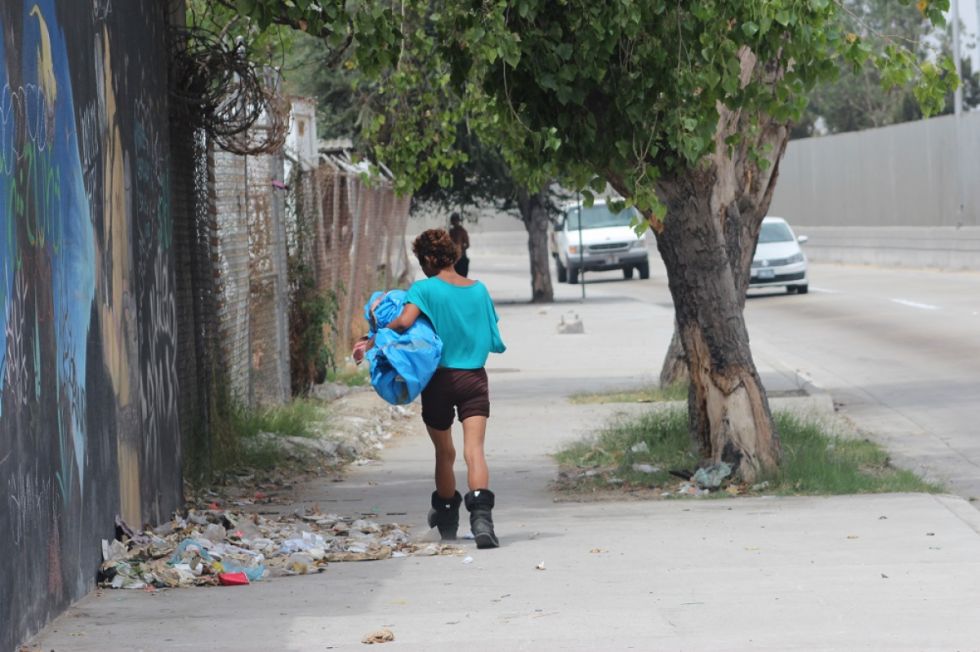 Diputado plantea la esterilización de mujeres en situación de calle 