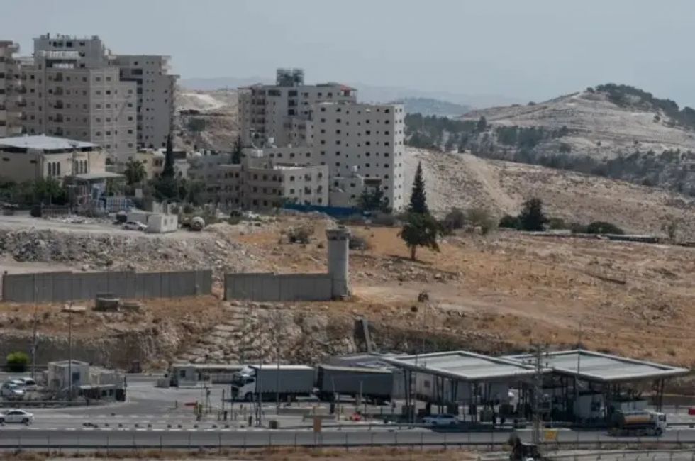 Israel legaliza 104 asentamientos en Cisjordania