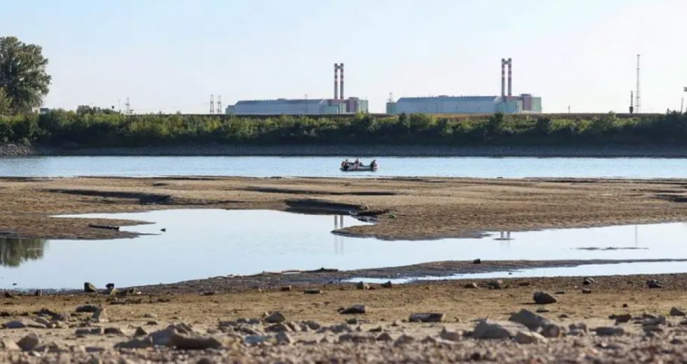 Hungría apaga su única nuclear por falta de agua