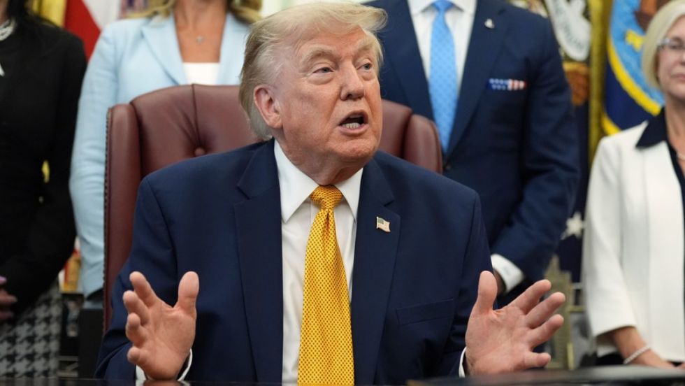 Trump lanza un ultimátum a Irán