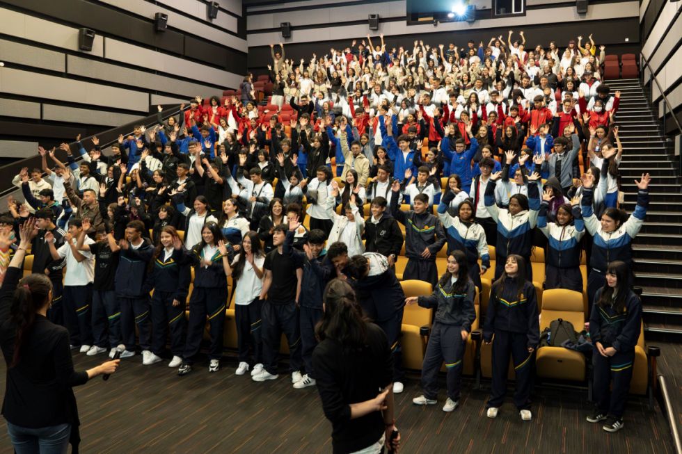 OTROS OJOS: el cine llegó a las aulas de Bolivia