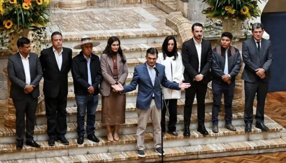Gobernaciones elevan el tono con el 50-50 y la urgencia fiscal