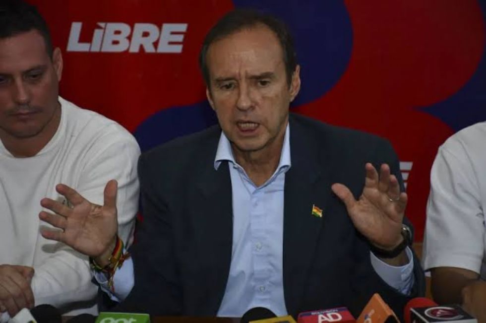 Tuto y la “gobernabilidad sin políticos” de Rodrigo Paz