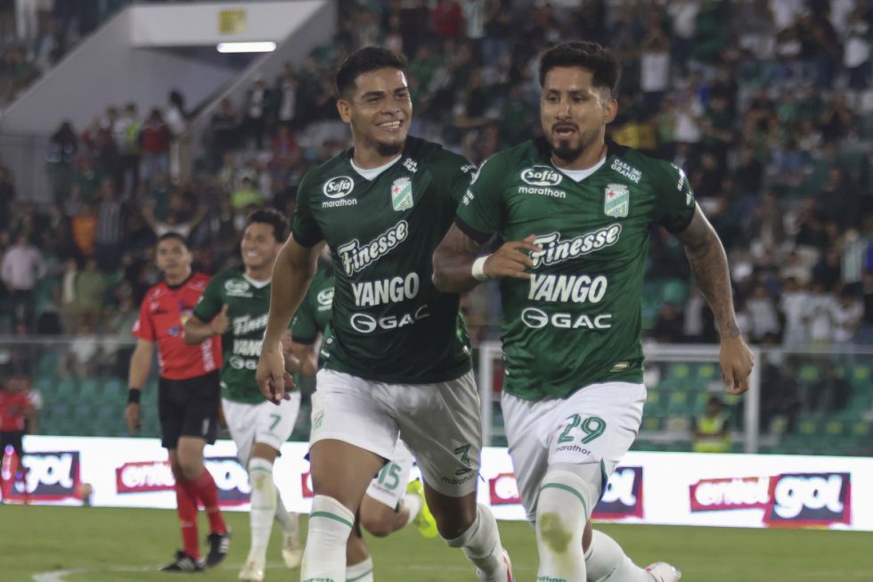 Oriente Petrolero muestra su poderío en el Tahuichi con un 5-0