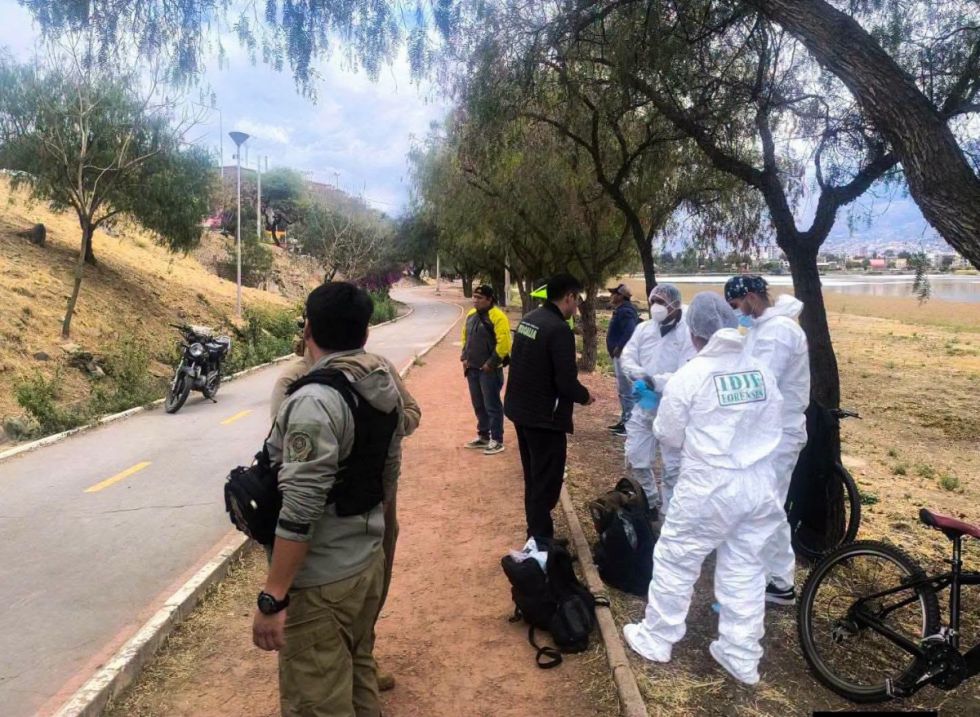 Investigan homicidio de una mujer en situación de calle 