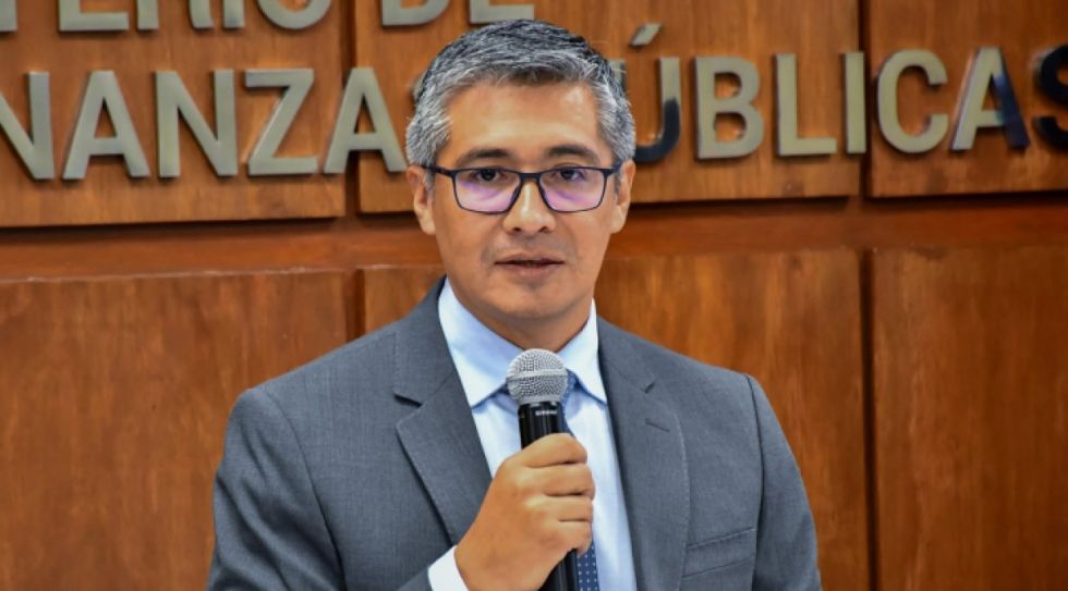 Lara fija para este martes la interpelación al ministro de Economía