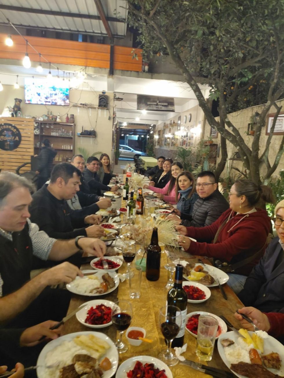 Confraternización entre los participantes 