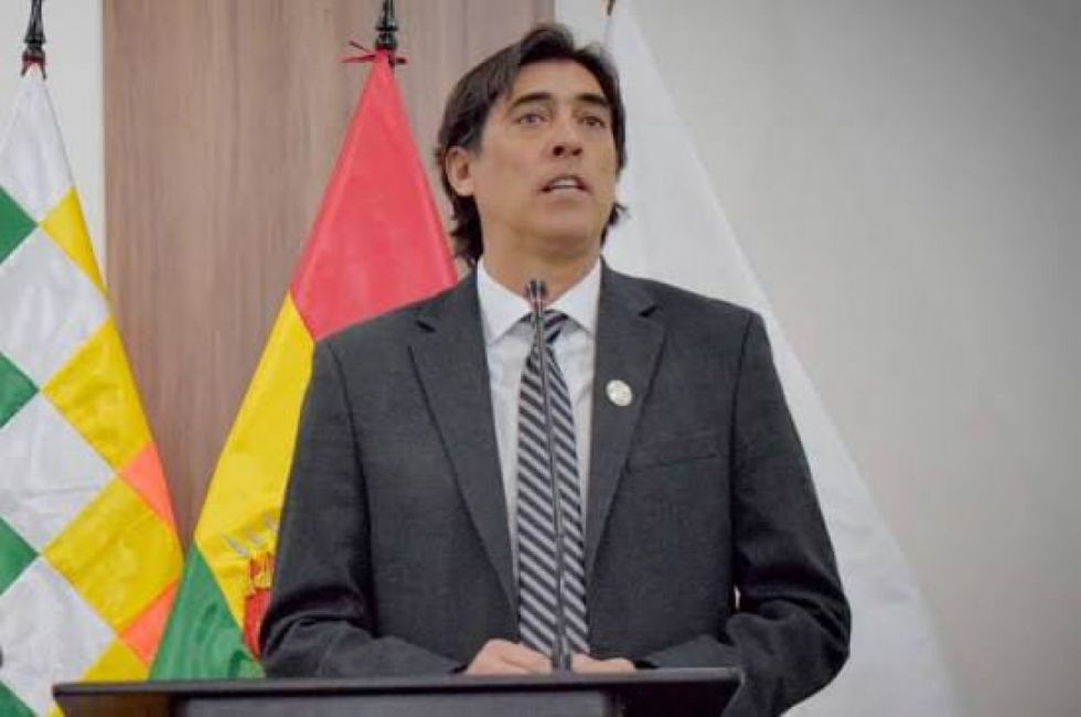 Legislativo interpela hoy a Zamora por tarifas y servicio de BoA