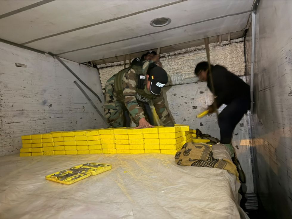 Cae conductor de frigorífico con 378 kilos de cocaína