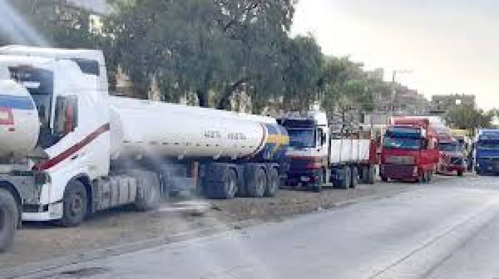 Diésel abre dos frentes: con transportistas y con el agro