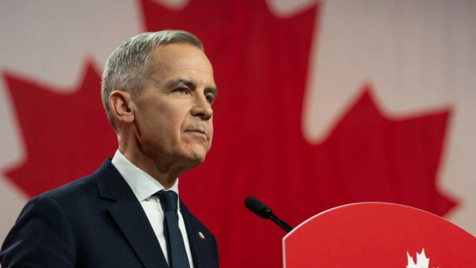 Canadá entra en "guerra" comercial con EEUU
