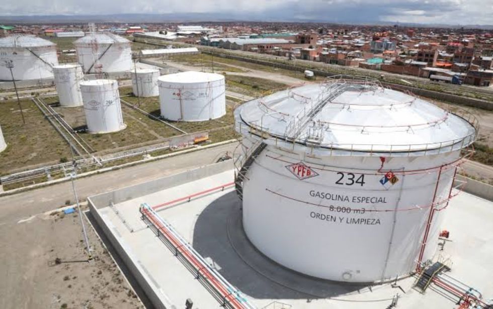 Cinco proveedores presentan propuestas para importar hidrocarburos líquidos
