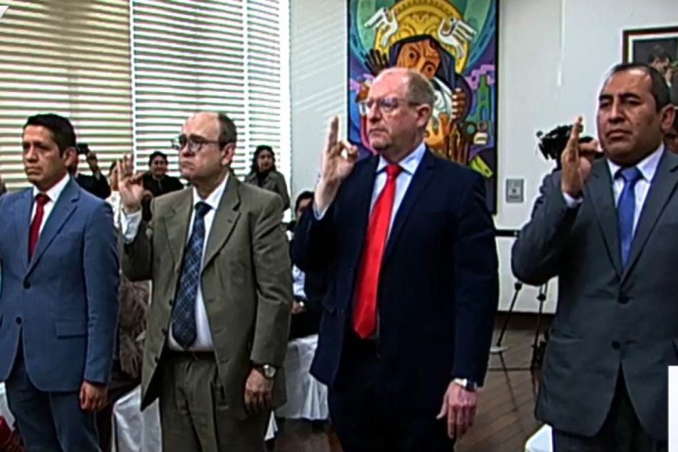 Aramayo ratifica a cuatro viceministros y posesiona a uno nuevo para Coordinación y Planificación
