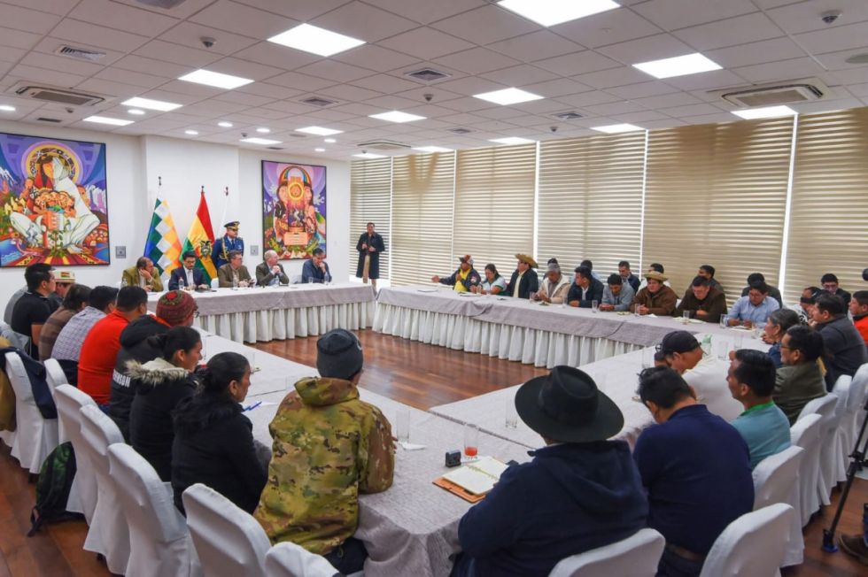 Logran acuerdos para alivio de deuda y recuperar 12% de IDH