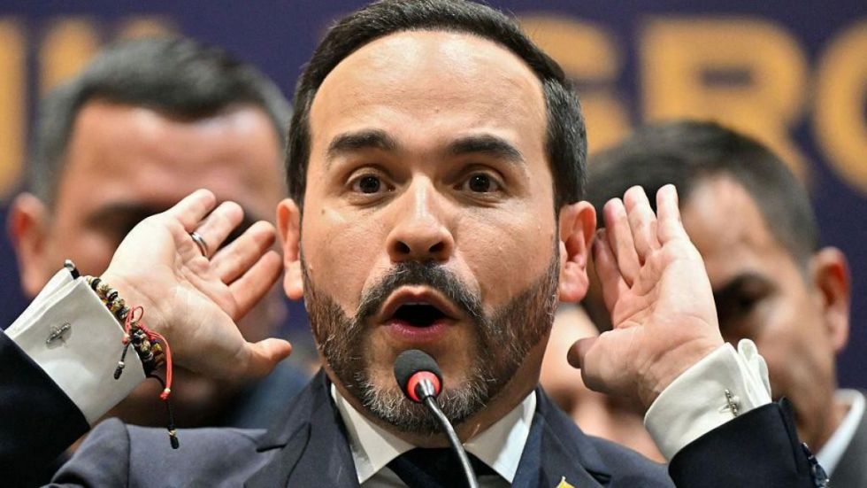 De la Espriella pone fin a diálogos de "la paz total"