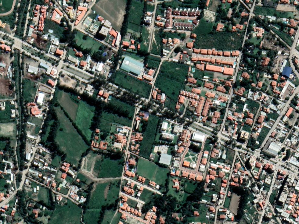 Imagen satelital de la Av. Ecológica de Tiquipaya, Cochabamba. 2020