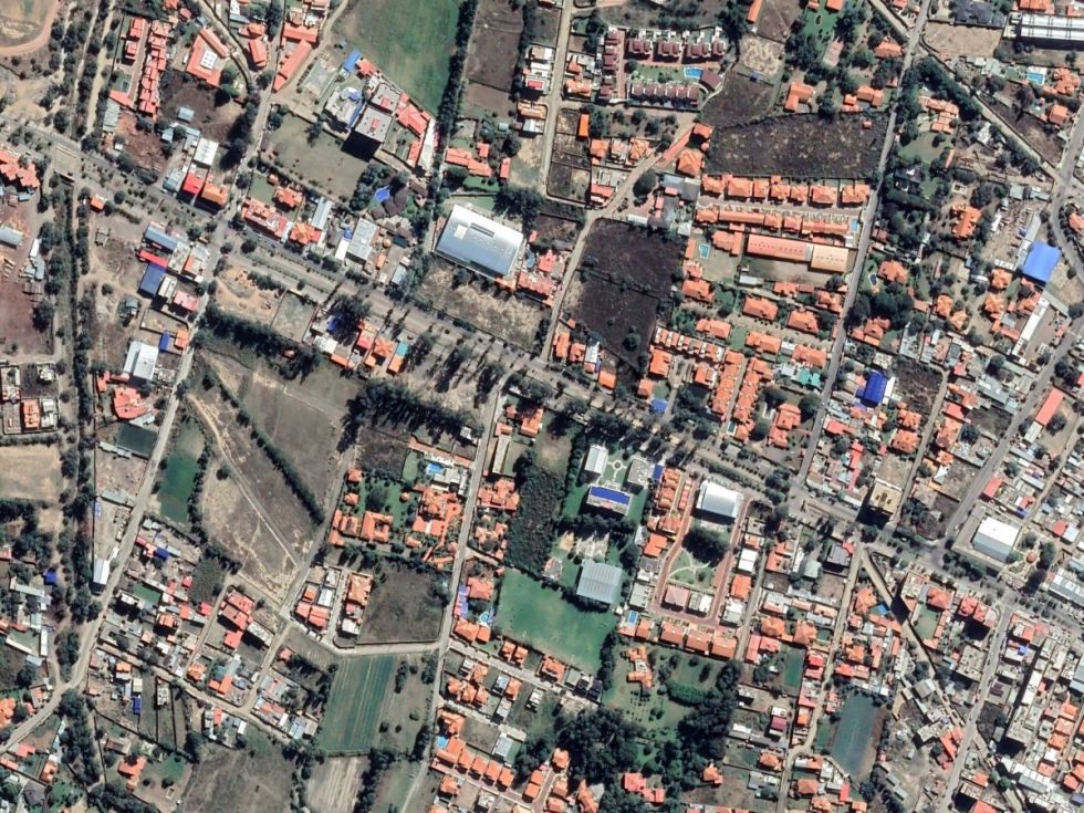 Imagen satelital de la Av. Ecológica de Tiquipaya, Cochabamba. 2023
