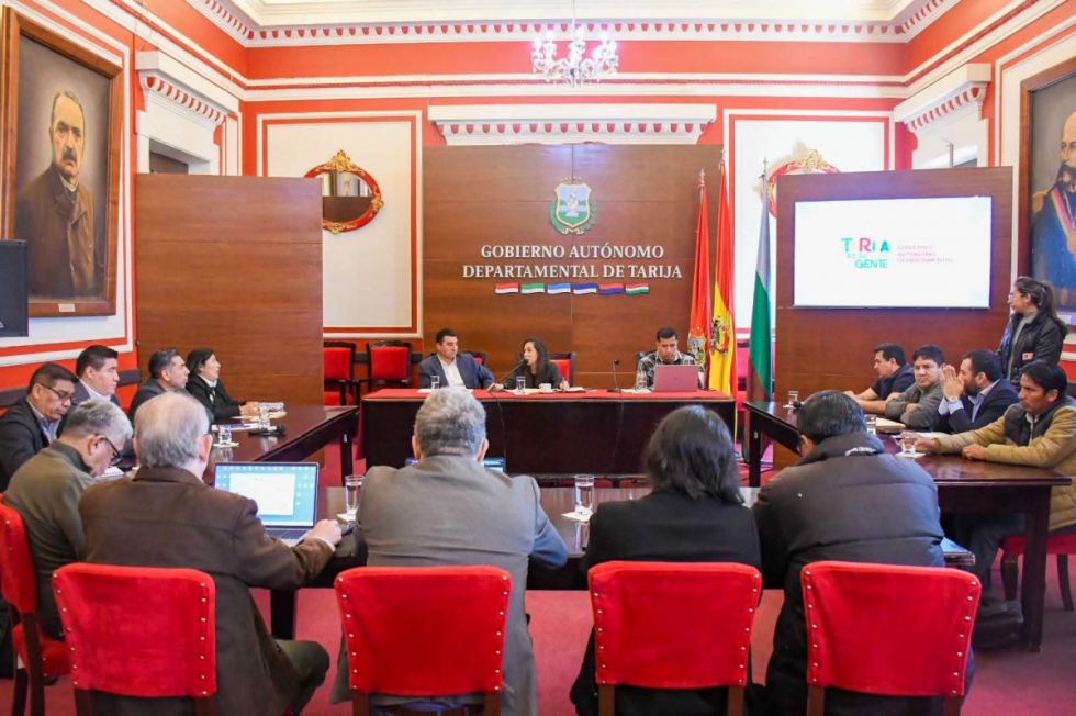 Gobernación y AMT evalúan situación financiera de alcaldías