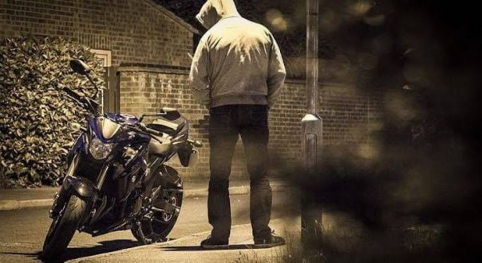 Diprove recupera dos motos robadas y atrapa a un sujeto