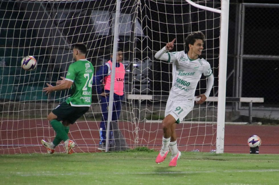 Oriente superó a Tomayapo en el IV Centenario 