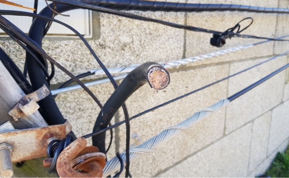FELCC atrapa a ladrones de cables