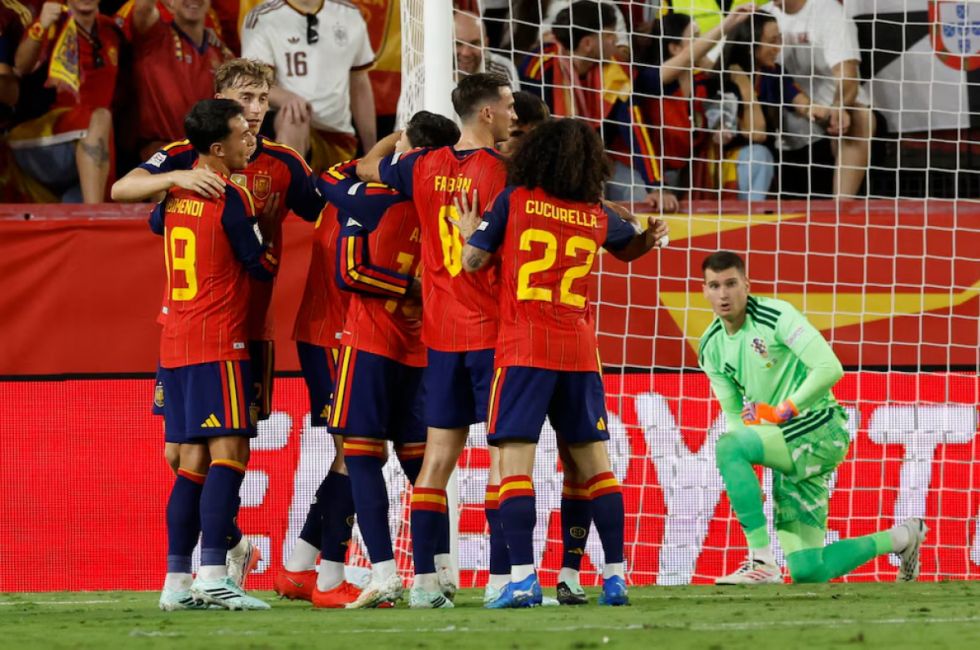 España acaba con Croacia y asciende a lo alto de la tabla de la Nations League