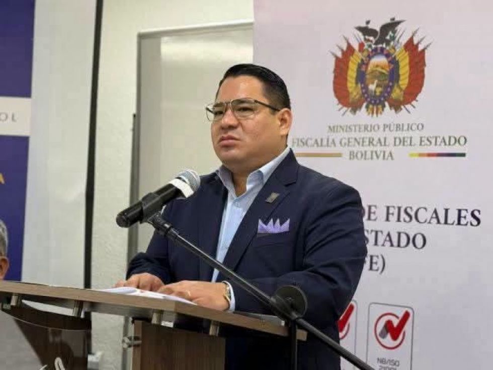 Exfiscal Roger Mariaca es enviado al penal de Cantumarca por seis meses