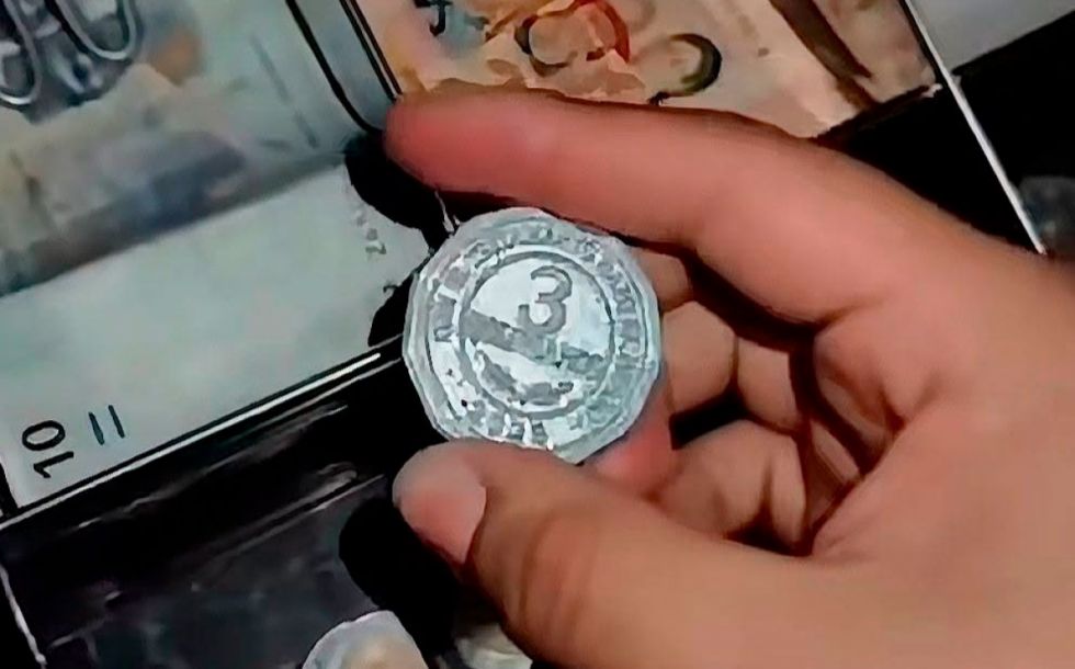 ¿Monedas de Bs 3?, el BCB aclara que no son legales y circularlas puede ser delito