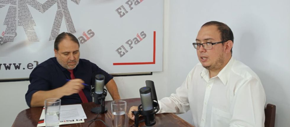 Corvera: Antes del 50/50 hay que hablar del pacto fiscal y cambios constitucionales