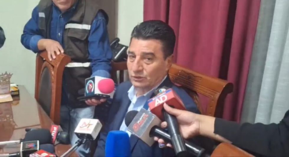 Johnny Torres destaca el turismo y pide denunciar cobros irregulares a visitantes