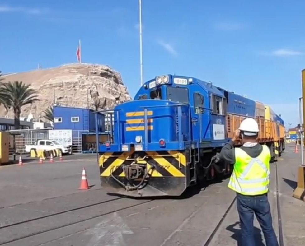 El Gobierno prevé reactivar el ferrocarril Arica–La Paz