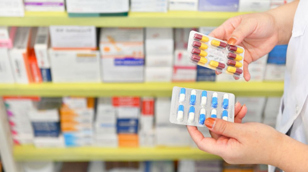 Colegio Médico alerta por escasez y calidad de medicamentos en Tarija